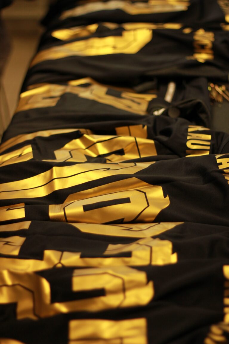 Teamwear für Vereine und Mannschaften – echte Arbeit von LENZMEDIA