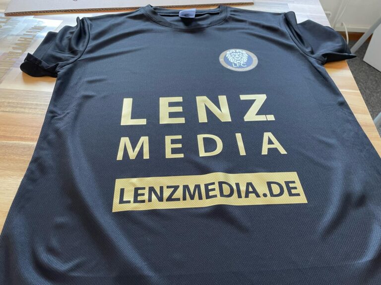 Teamwear für Vereine und Mannschaften – echte Arbeit von LENZMEDIA