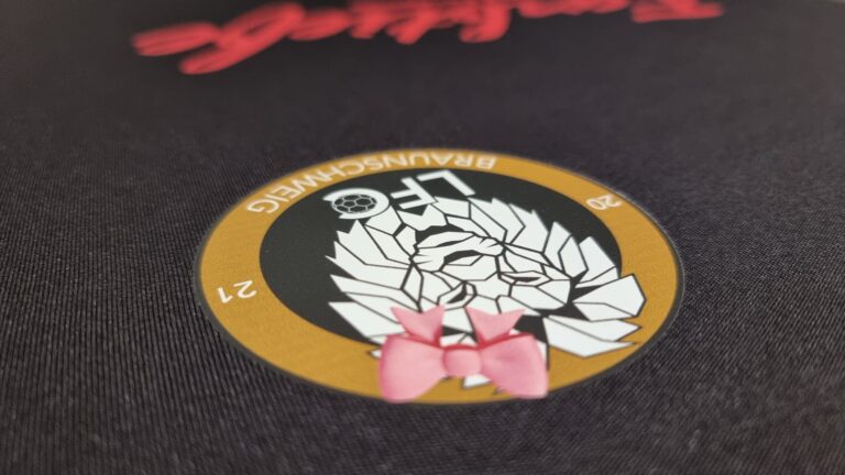 Teamwear für Vereine und Mannschaften – echte Arbeit von LENZMEDIA